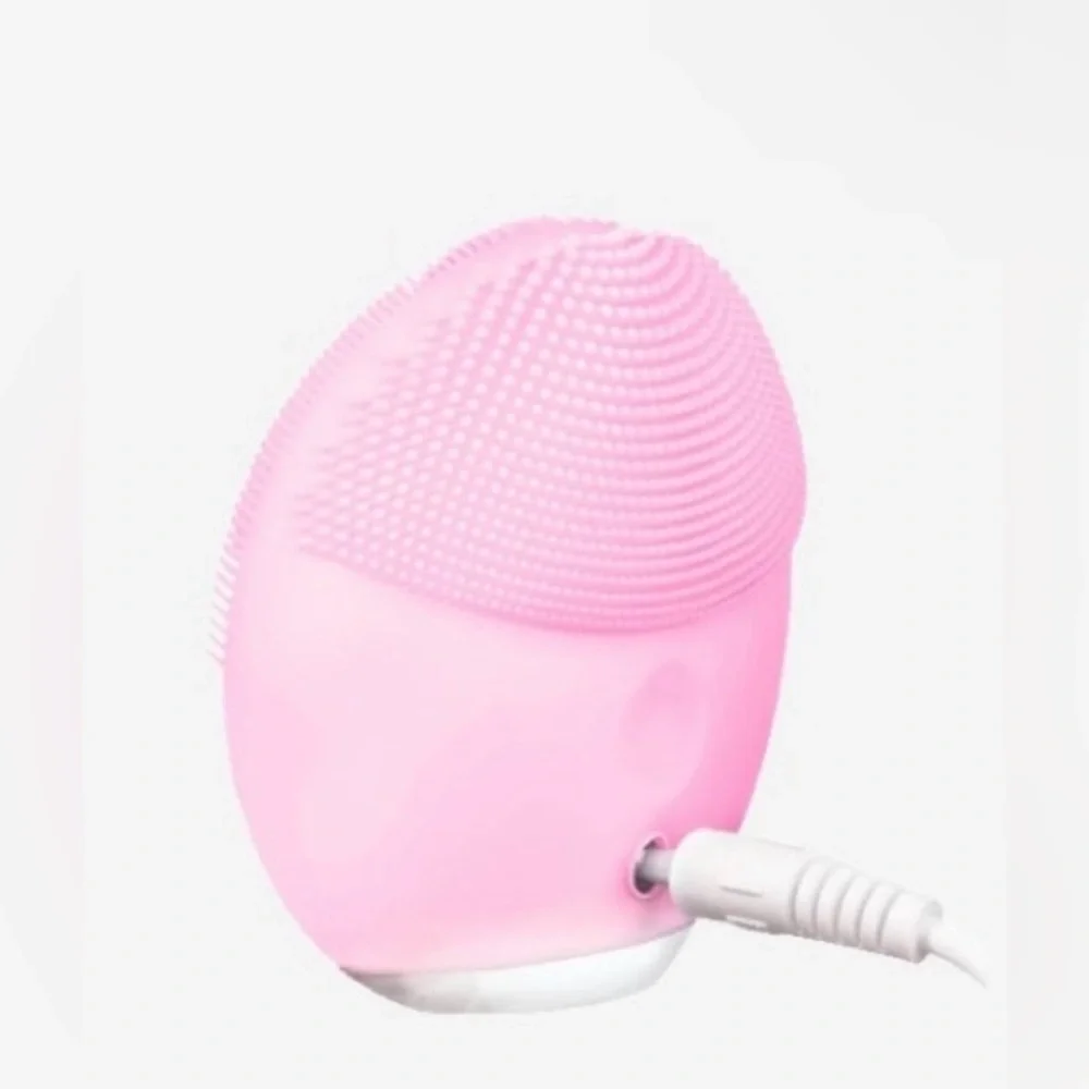 FOREO - LUNA Mini 3 in Pearl Pink - NIB |Travel-Friendly Facial Cleansing Device